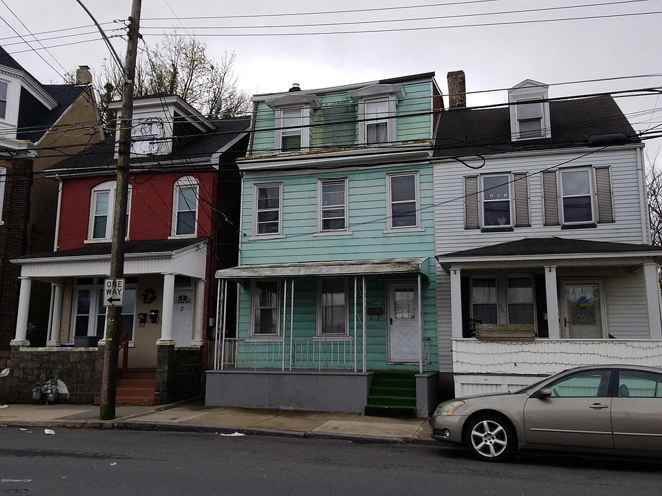 2nd image of 900 Butler St