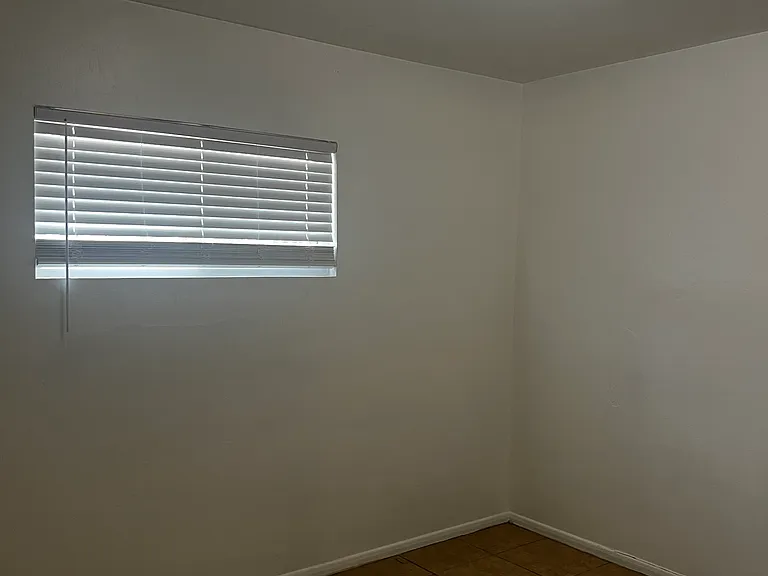 4343 E Wilshire Dr — Photo 13