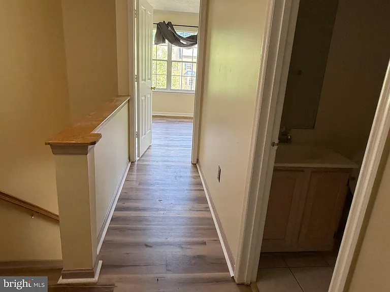9324 Daly Ct — Photo 16