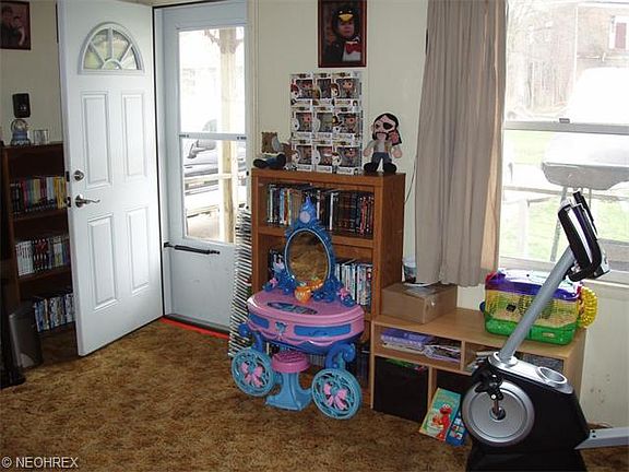 5th image of 66 Stokely St