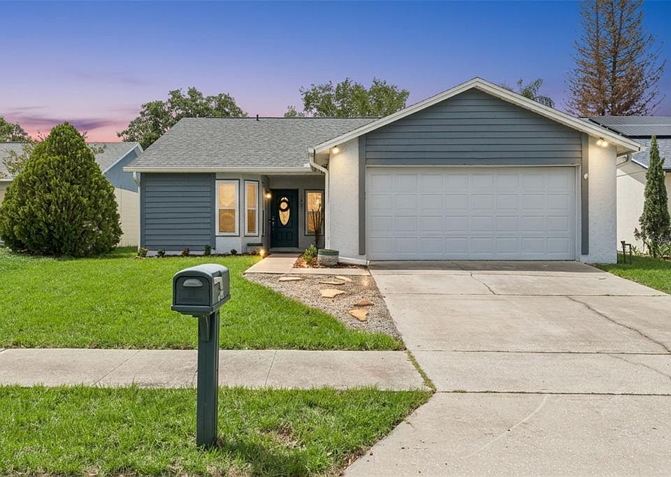 1st image of 1021 Olliff Way