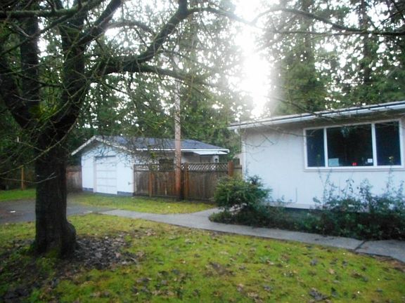 5th image of 31624 77th Dr NW