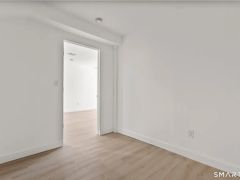 64 Soundview Ave #1 — Photo 12
