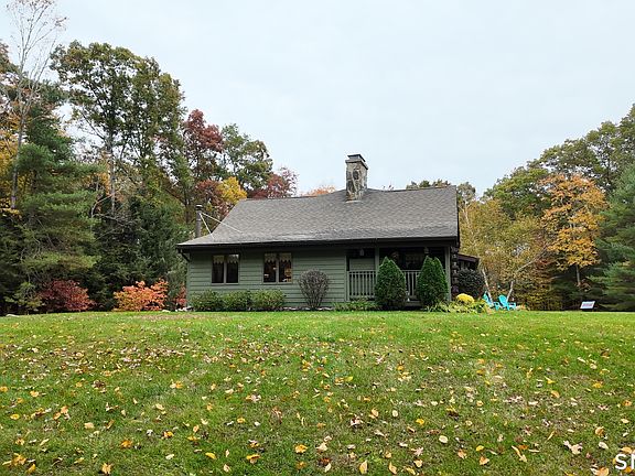 5th image of 134 Slater Hill Road