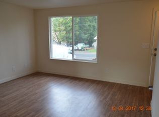 1661 Wyeth St APT 7, Saint Helens, OR