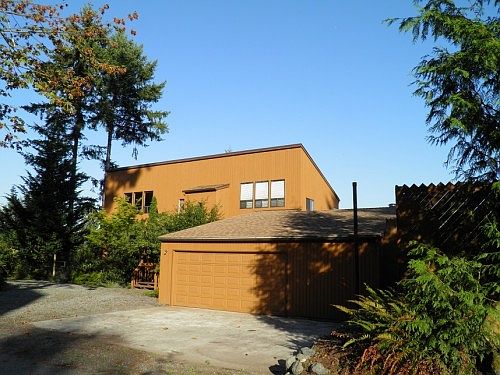 2nd image of 2909 40th St SE