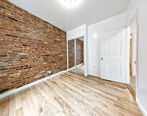 Rented by Union Square Property Management | media 8