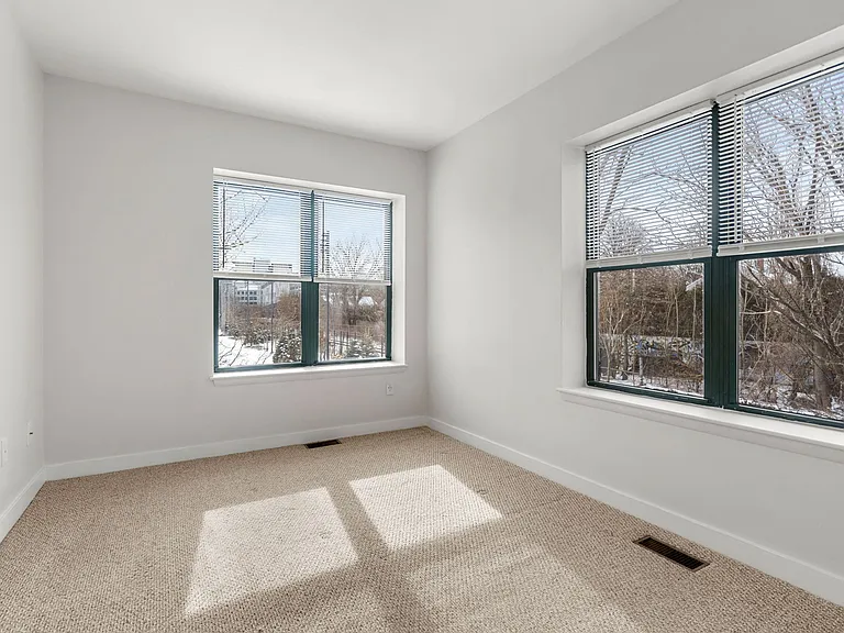 71 Fulkerson St — Photo 14