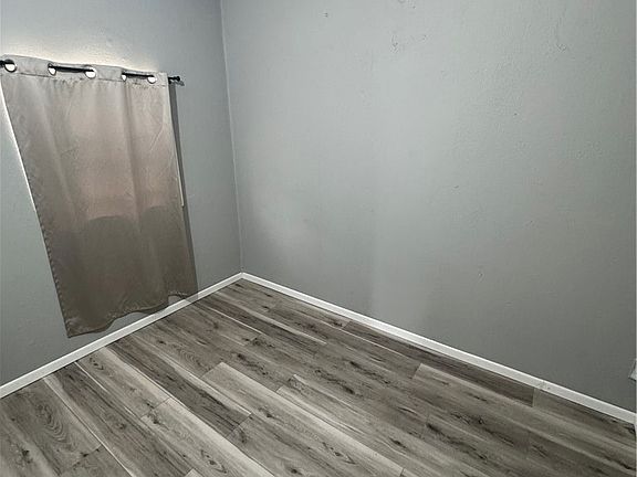 5th image of 21932 S Edgar St