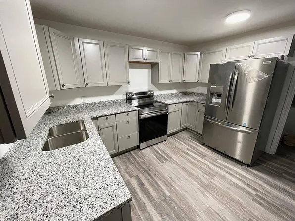 376 Brockway Ave #A, Morgantown, WV 26501