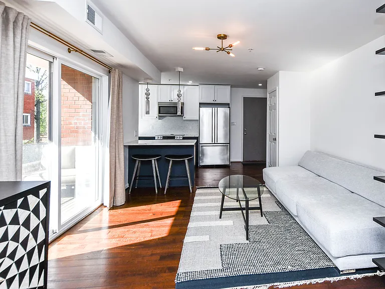 1386 Bryant St NE #204 — Photo 23
