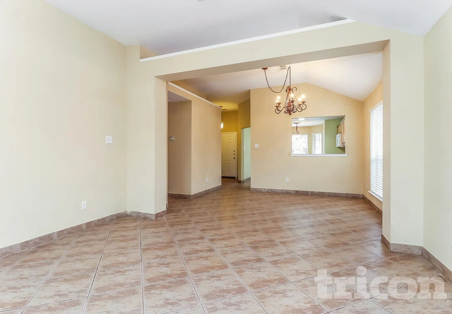 10613 Aransas Drive Fort Worth TX — Photo 3