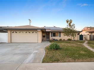 9945 Walnut Grove Ave, Riverside, CA 92503