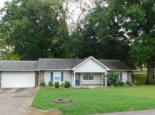 126 E Walker Dr, Dover, AR 72837