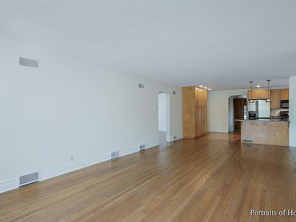 5th image of 623 S Euclid Ave