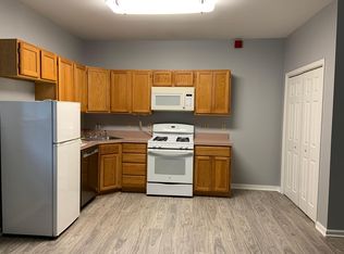 1164 S 10th St FLOOR 3, Philadelphia, PA 19147