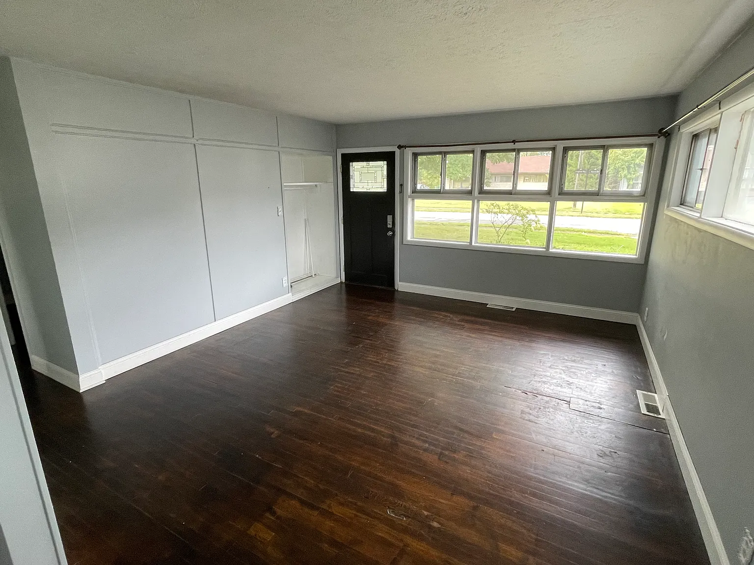 4800 Raven Rd — Photo 4