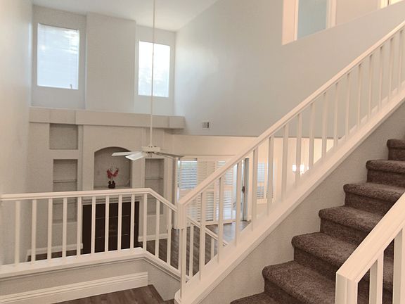 2nd image of 5227 Tropical Peach Dr
