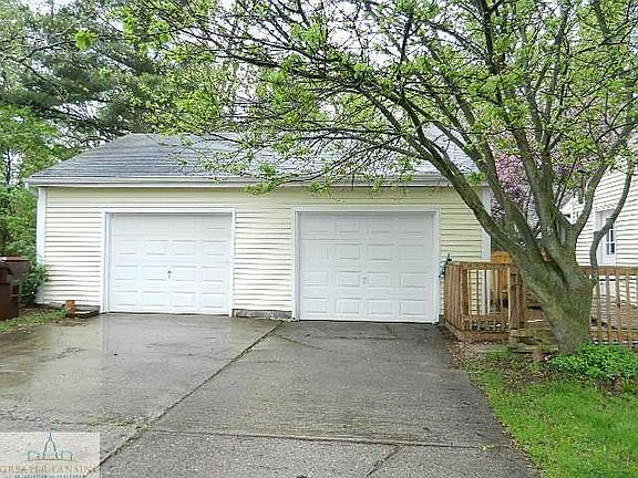 3rd image of 2903 Tecumseh Ave
