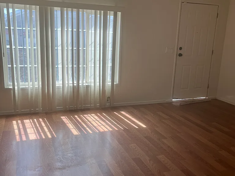 1820 N Aztec Ave — Photo 2