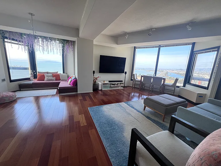 6363 Christie Ave #2717 — Photo 9