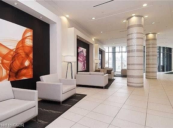 3rd image of 51 E Liberty St #1110