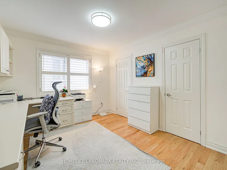 2323 Awenda Dr — Photo 35