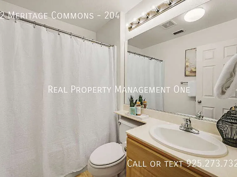 32 Meritage Cmn #204 — Photo 22