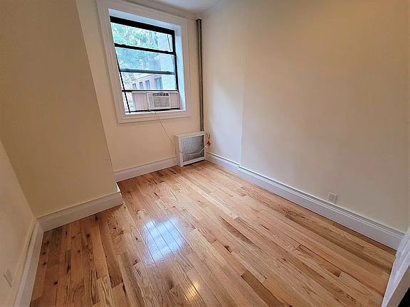 5th image of 789 9th Ave #4Q