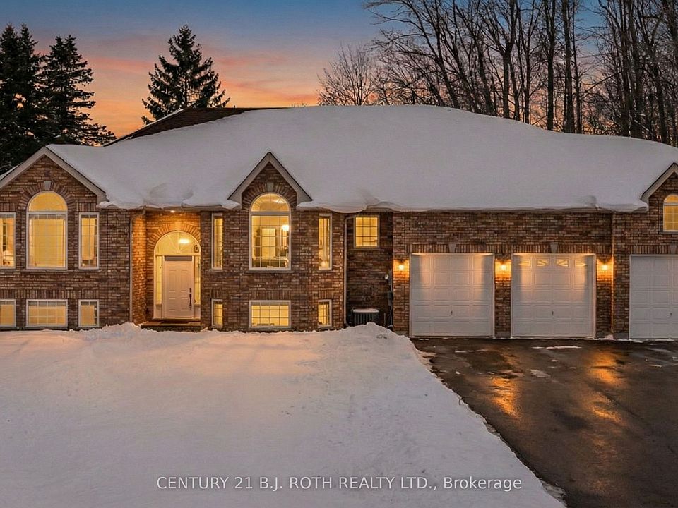 1st image of 1348 Hawk Ridge Cres