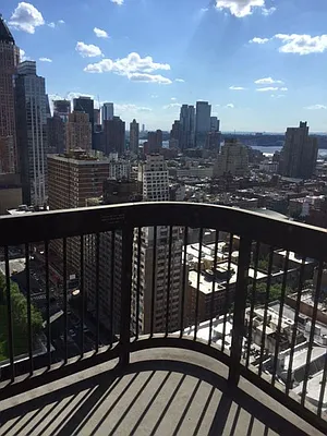 Rented by Jack Resnick & Sons | media 43