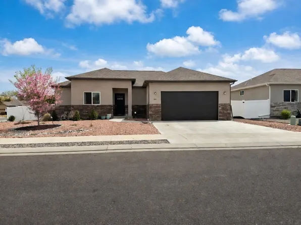 602 Pilot Knob Ave, Montrose, CO 81403