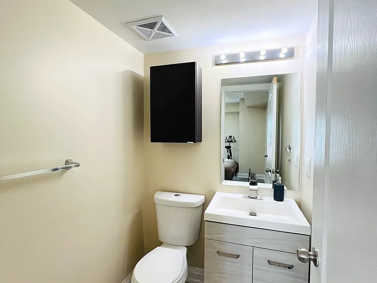 138 Widdicombe Hill Blvd #701 — Photo 18