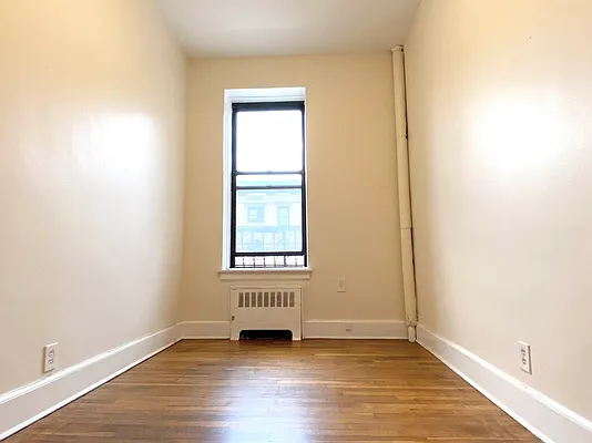 Rented by Compass | media 29