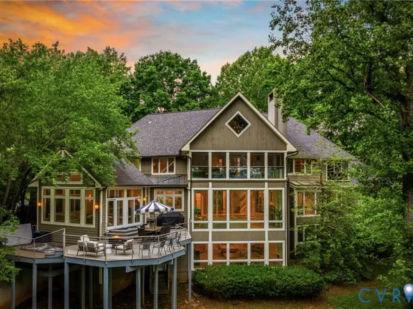 390 Saddleback Knl, Nellysford, VA 22958