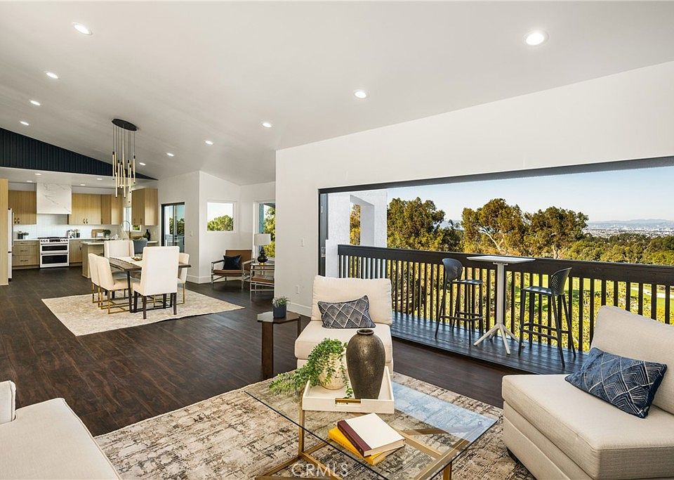 1st image of 5 Yellow Brick Rd