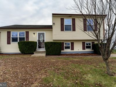 47 Old Fence Ln, Newark, DE, 19702