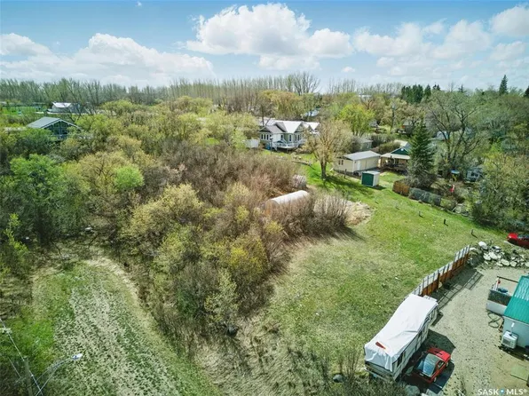 206-210 Regina STREET, Manitou Beach, SK S0K 4T1