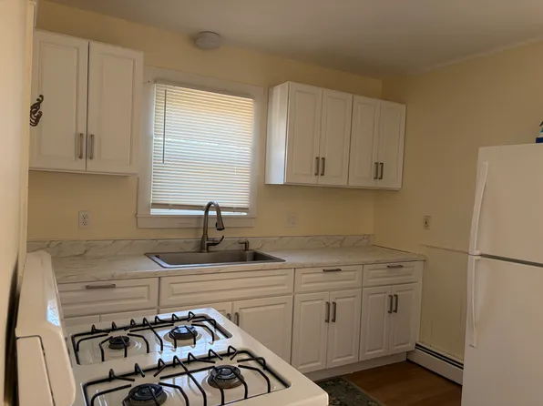 169-171 10th St #1, Providence, RI 02906
