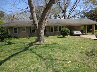 2734 Hutch Dr, Decatur, GA 30034