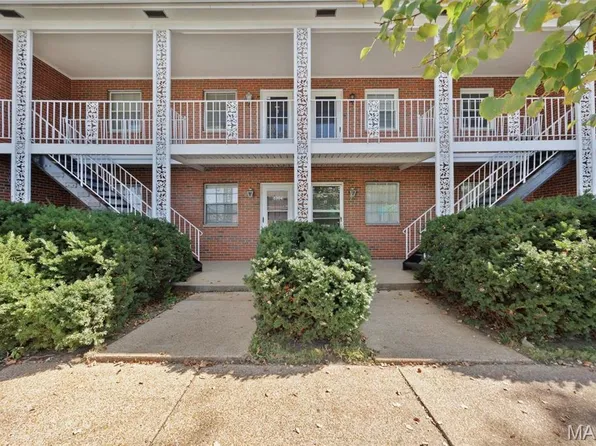 6304 S Grand Blvd, Saint Louis, MO 63111