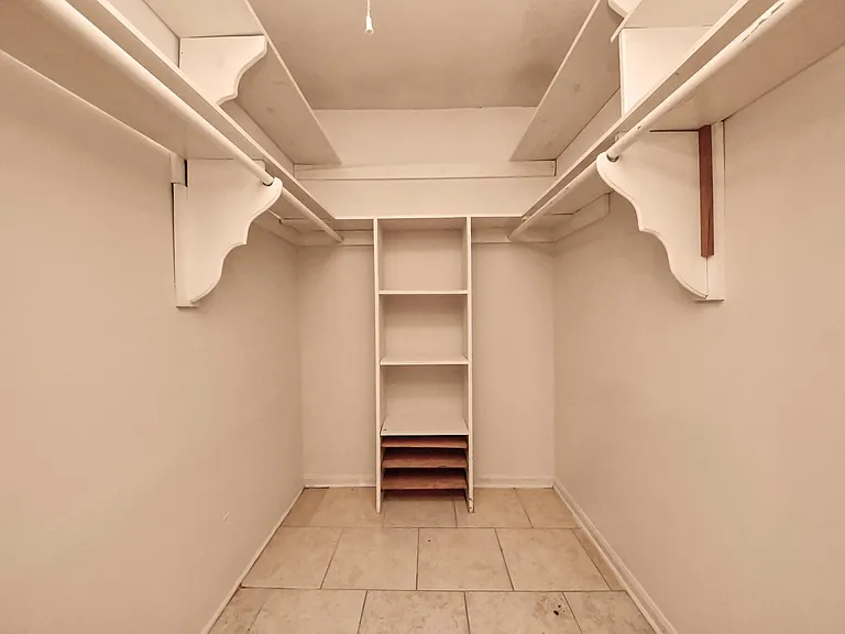 9126 Willow Meadow Dr — Photo 10