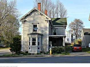 30 Lincoln Ave, Gardiner, ME 04345