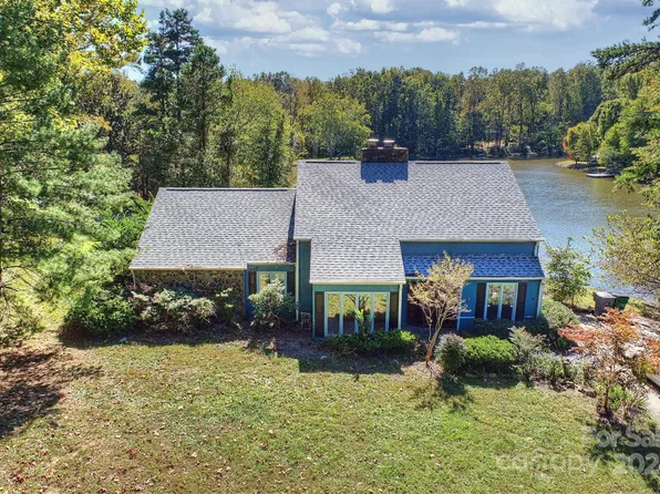 7400 Delta Ln, Charlotte, NC 28215