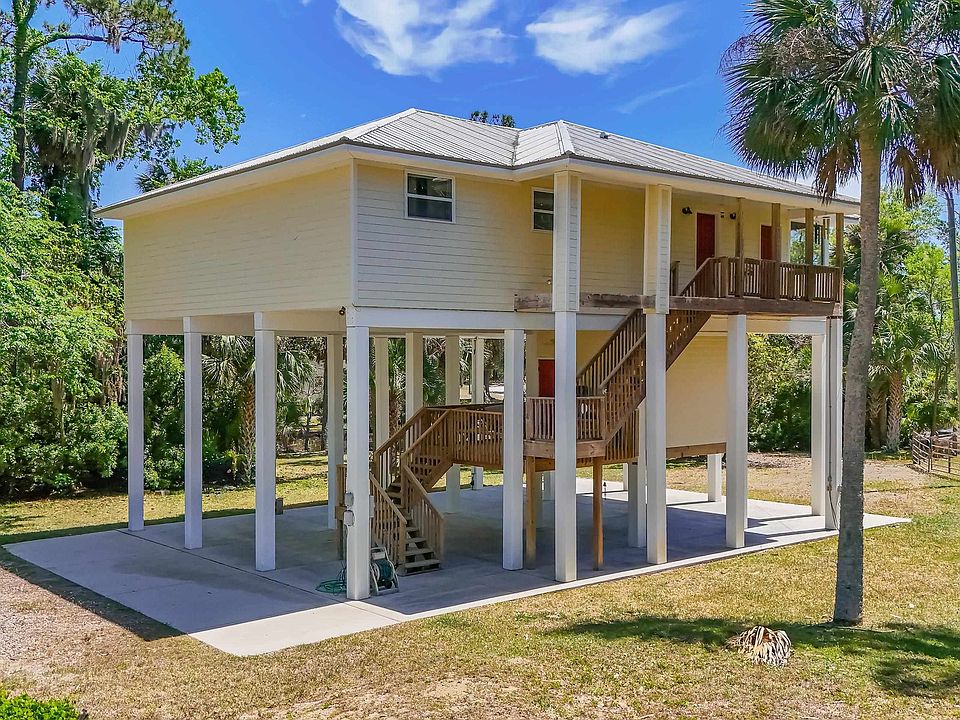 1st image of 142 Stuart Cove Rd