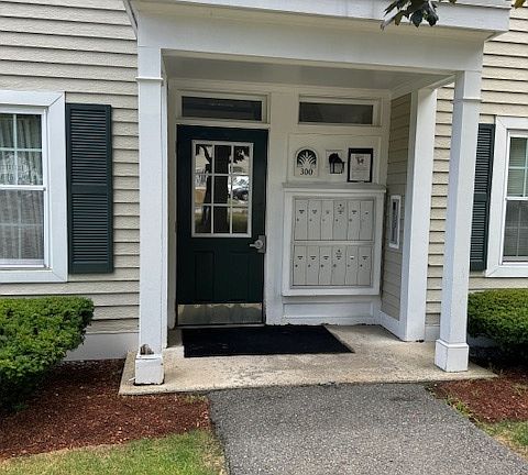 5th image of 300 Brookside Dr Unit E-1-1