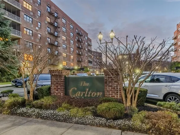 88-25 155 Avenue #6L, Howard Beach, NY 11414