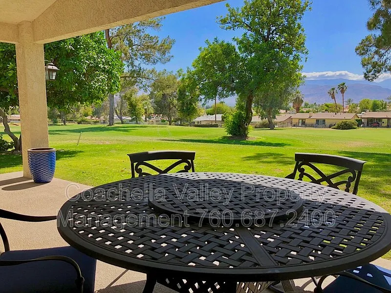 3 bed, 2.0 bath, 1629 sqft, $4,800 — Photo 4