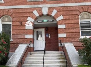 223 Meadow St, Naugatuck, CT 06770