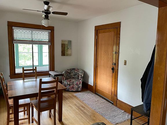 2nd image of 2731 Fillmore St NE #2